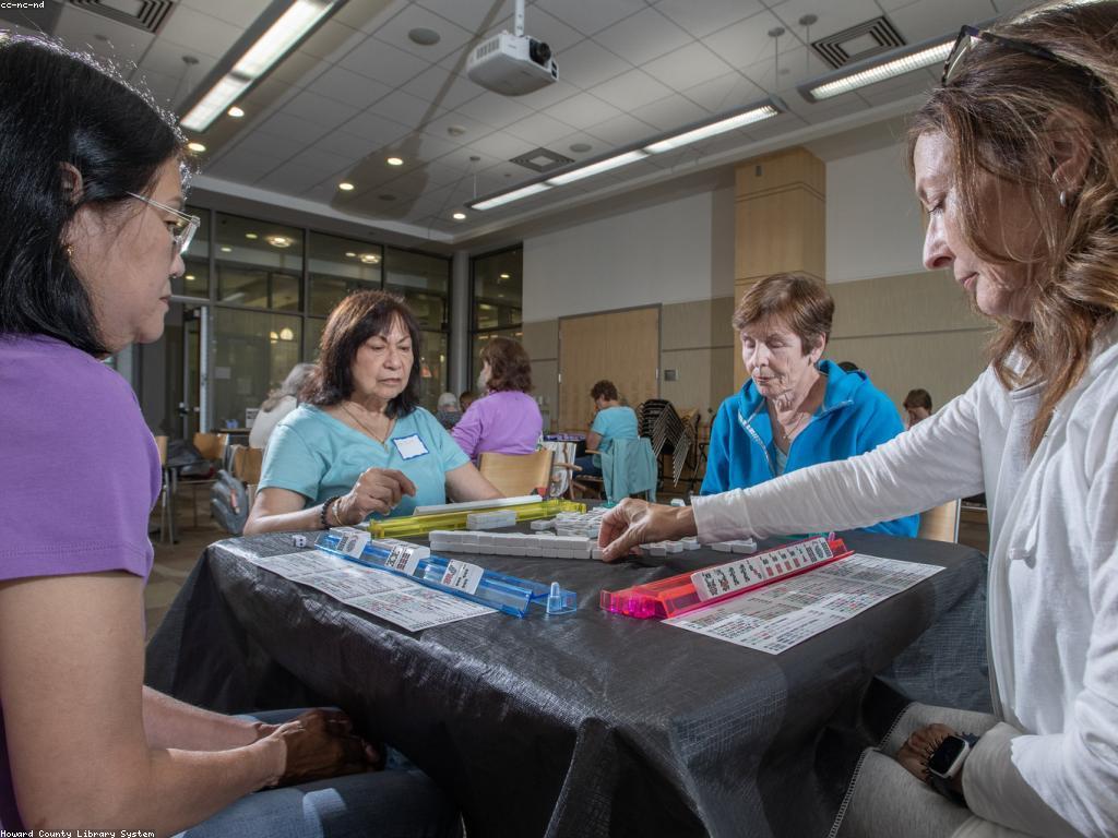 យុទ្ធសាស្រ្តក្បាលល្បែង: បង្កើតការស្ម័គ្រចិត្តនៃការលេង